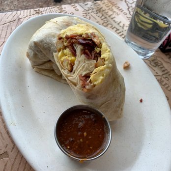 Mochilero Kitchen - Breakfast burrito w bacon - Mexican Near Me - Peoria, Arizona Mochilero Kitchen - Breakfast burrito w bacon - Mexican Near Me - Peoria, Arizona