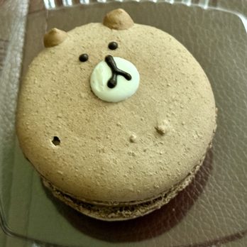 A La Mousse - Chocolate Macaroon - Desserts Near Me - Philadelphia, Pennsylvania A La Mousse - Chocolate Macaroon - Desserts Near Me - Philadelphia, Pennsylvania