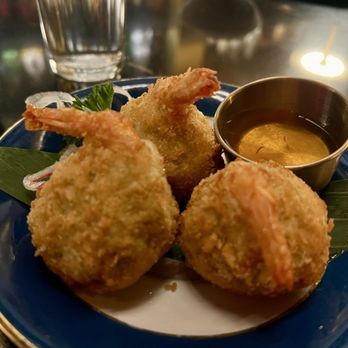 SaiTong Thai - Fried Shrimp starter - Thai Near Me - New York, New York SaiTong Thai - Fried Shrimp starter - Thai Near Me - New York, New York