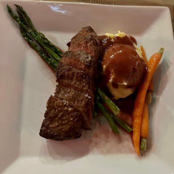 Urban Decanter - Flat iron steak - American Near Me - Forest Grove, Oregon