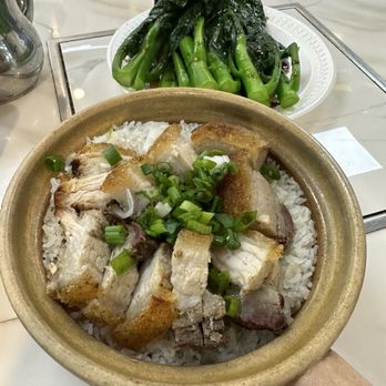 Jonny Claypot Rice - roasted pork claypot rice - Chinese Near Me - Chicago, Illinois
