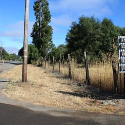 The road to the other place is almost impossible to find. Look for this on the right hand side of the road. The road to the other place is almost impossible to find. Look for this on the right hand side of the road.