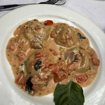 Il Cortile - Lobster Ravoli - Italian Near Me - New York, New York Il Cortile - Lobster Ravoli - Italian Near Me - New York, New York