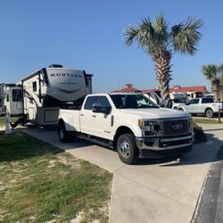 Tiara RV Sales - The previous 5th wheel at a different location in FL.