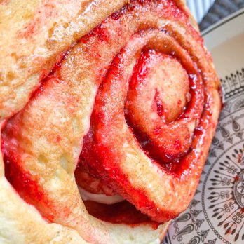 Muddy Bees Bakery - Bottom of the raspberry sweet roll. - Bakeries Near Me - Hurricane, Utah Muddy Bees Bakery - Bottom of the raspberry sweet roll. - Bakeries Near Me - Hurricane, Utah