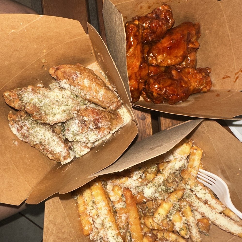 Fusion Wings - Garlic parm & sweet and spicy wings Garlic parm fries - Chicken Wings Near Me - Montebello, California Fusion Wings - Garlic parm & sweet and spicy wings Garlic parm fries - Chicken Wings Near Me - Montebello, California