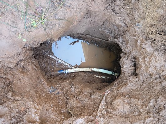 Water Line & Sewer Line Repair - Broken waterline or sewer line? Fast, reliable repairs by the experts! Call (928) 273-8039 today!