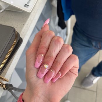 Lux Nail Bar - Nail Salons Near Me - Mesquite, Texas