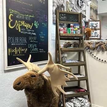 Lulu's Coffee and Bagel - Lulus in The west wing boutique - Coffee & Tea Near Me - Lawton, Oklahoma