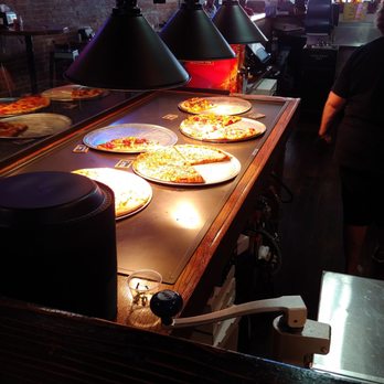 Bennie's Pizza Pub - Pizza Near Me - Belleville, Illinois Bennie's Pizza Pub - Pizza Near Me - Belleville, Illinois