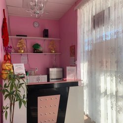 Asian massage spa