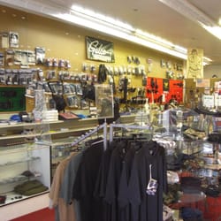 Chula Vista Gun Store - Nicely stocked