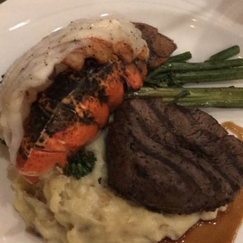 Jacksons Southpointe - Filet mignon, lobster tail, broccolini and mashed potatoes - American Near Me - Canonsburg, Pennsylvania