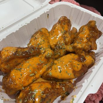 BK Lobster Baltimore - Wings - BK Sauce - Seafood Near Me - Baltimore, Maryland
