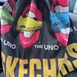 SKECHERS Warehouse Outlet