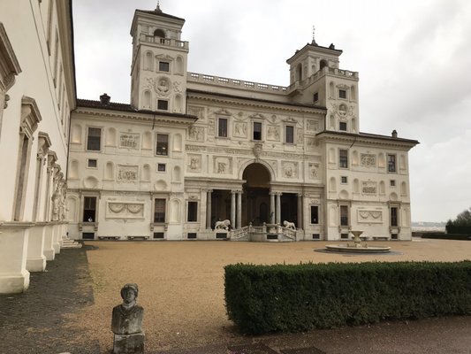 Villa Medici by null