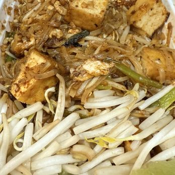 Tuk Tuk - Tofu PAD THAI - Thai Near Me - Chicago, Illinois Tuk Tuk - Tofu PAD THAI - Thai Near Me - Chicago, Illinois