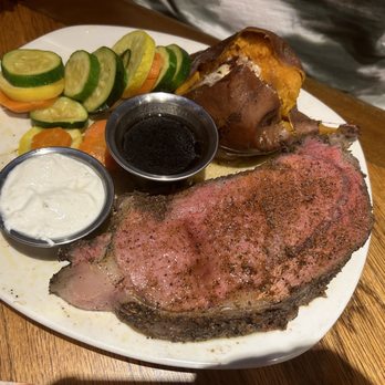 Outback Steakhouse - Seasoned and Seared Prime Rib* 12 oz - Steakhouses Near Me - Bowling Green, Kentucky
