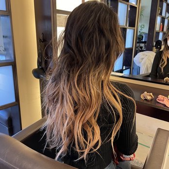 Kozo Hair Salon - Thinned out my thick heavy look and blended my hair smoothly - Hair Salons Near Me - Costa Mesa, California
