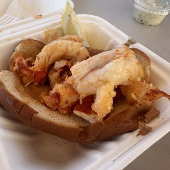 Stowe's Seafood - Lobster Saute Roll - Seafood Near Me - West Haven, Connecticut Stowe's Seafood - Lobster Saute Roll - Seafood Near Me - West Haven, Connecticut