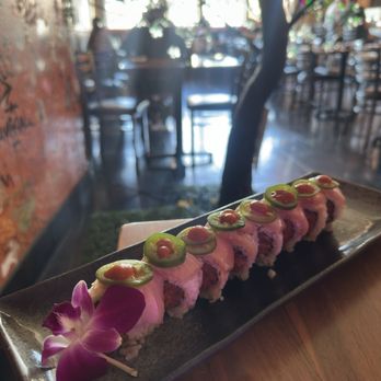 Sushi Dan - Sushi Bars Near Me - Studio City, California Sushi Dan - Sushi Bars Near Me - Studio City, California