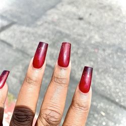 Happy Beauty Nails - Beautiful hombre Nails with cat eye. I love them.
