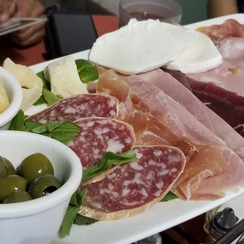 Eatalian - Italian Near Me - Gardena, California