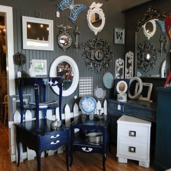 Modern Vintage - Antiques Near Me - Hartville, Ohio Modern Vintage - Antiques Near Me - Hartville, Ohio