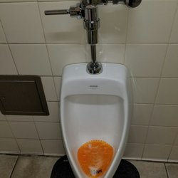 Chevron - Well kept and clean bathroom