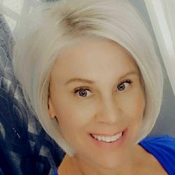 Elegante Studio - 3rd wig from Elegante  this is NOT a walk in service make an appt they will give you 100% attention to help you.