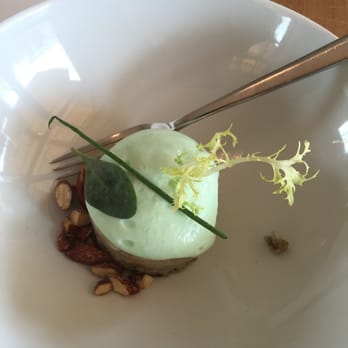 't havenmantsje - Fish dish--sort of a sashimi/tartare of bream with wasabi cream - French Near Me - Harlingen, FR