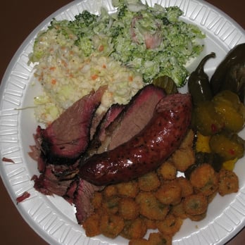 Lockhart Chisholm Trail BBQ - Load 'er up! - Barbeque Near Me - Lockhart, Texas