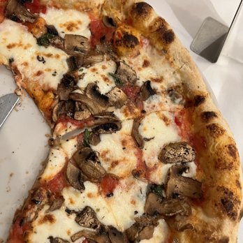 Villaggio Iccara - Margarita Pizza with Mushrooms - Italian Near Me - Hamilton, New Jersey Villaggio Iccara - Margarita Pizza with Mushrooms - Italian Near Me - Hamilton, New Jersey