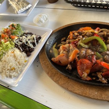 Tacomora - Steak fajitas - Mexican Near Me - Tallahassee, Florida