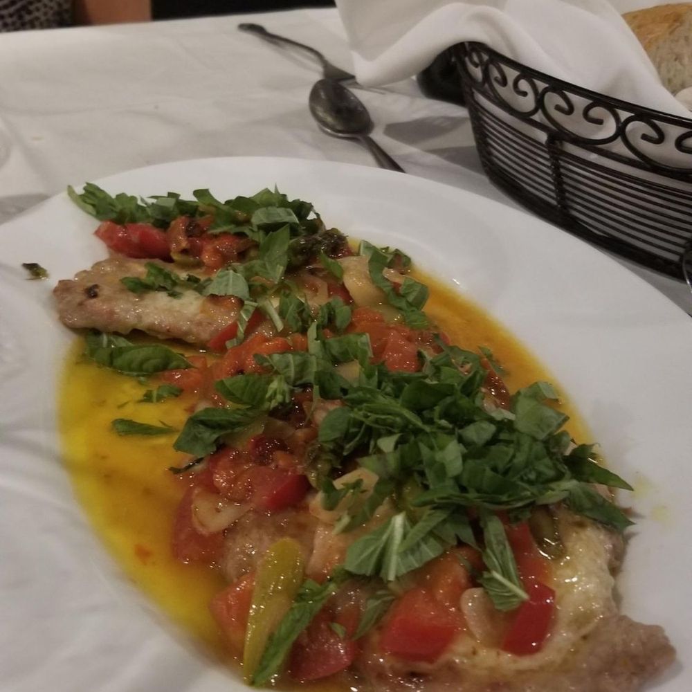 Roberto's II Ristorante - Veal Alexa - Italian Near Me - Edgewater, New Jersey Roberto's II Ristorante - Veal Alexa - Italian Near Me - Edgewater, New Jersey