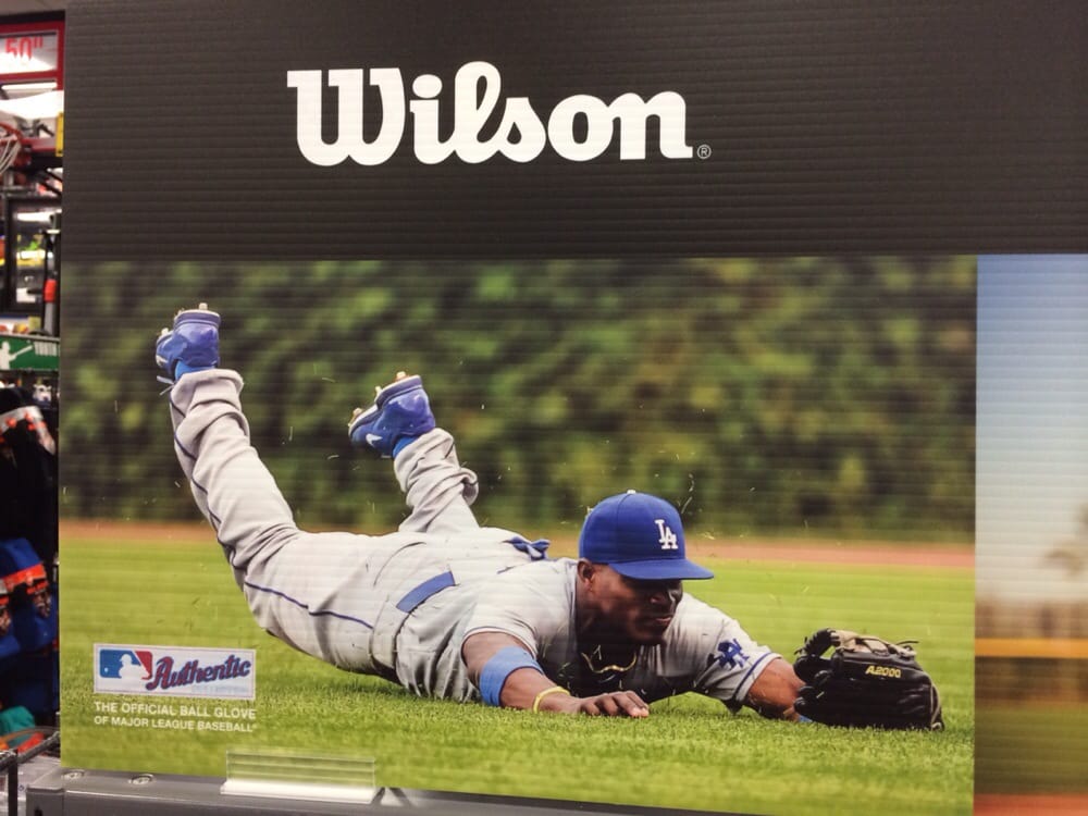 BIG 5 SPORTING GOODS Updated September 2024 12 Photos & 46 Reviews 15254 Rosecrans Ave, La