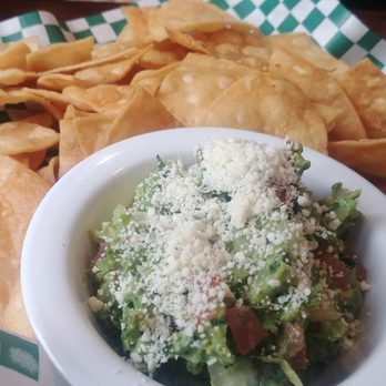 El Huarache Mexicano - Amazing, fresh chips with guacamole - Mexican Near Me - Shakopee, Minnesota El Huarache Mexicano - Amazing, fresh chips with guacamole - Mexican Near Me - Shakopee, Minnesota