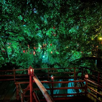 Thai Restaurant - Outside - Thai Near Me - Cancún, ROO Thai Restaurant - Outside - Thai Near Me - Cancún, ROO