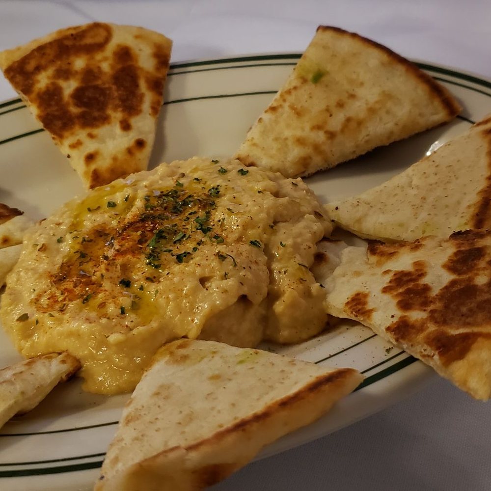 Sparta Taverna - Warm pita and some on the tastiest hummus I've ever had - Greek Near Me - Ridgefield Park, New Jersey
