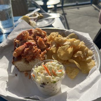 Sam's Chowder House - Lobster Roll with Chips - Seafood Near Me - Half Moon Bay, California Sam's Chowder House - Lobster Roll with Chips - Seafood Near Me - Half Moon Bay, California