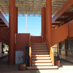 Facultad de Idiomas U.A.B.J.O - Edificio principal