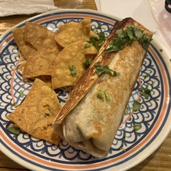 La Mentira Cantina