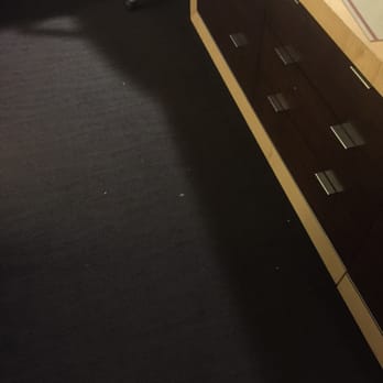 Primm Valley Resort - Dirty carpet - Hotels Near Me - Primm, Nevada