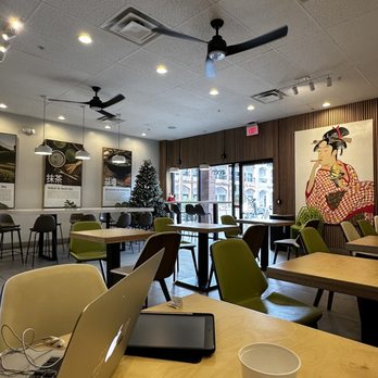 Premium Matcha Cafe Maiko - Dinning area - Ice Cream & Frozen Yogurt Near Me - Tempe, Arizona