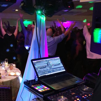 Event Music Pros - Event Music Pros - DJ for all occasions. Specialized in Weddings, Birthdays, Parties, and more. - DJs Near Me Event Music Pros - Event Music Pros - DJ for all occasions. Specialized in Weddings, Birthdays, Parties, and more. - DJs Near Me