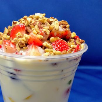 Razpachos - Keep your taste buds (and waistline) happy in the colder months! Our mouthwatering yogurts with fresh fruit are packed with nutrition. - Cafes Near Me - Chicago, Illinois