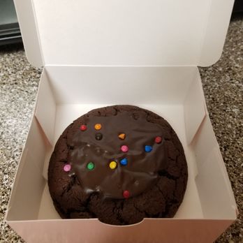Crumbl - Folsom - Galaxy Brownie Cookie - Bakeries Near Me - Folsom, California Crumbl - Folsom - Galaxy Brownie Cookie - Bakeries Near Me - Folsom, California