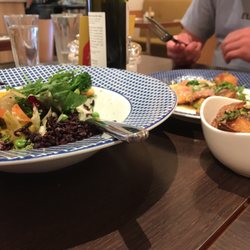 Carluccio's - Vegan food and Chicken Saltinbocca