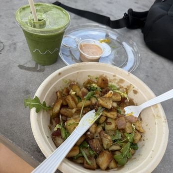 maman - papa's breakfast bowl - Bakeries Near Me - Miami, Florida