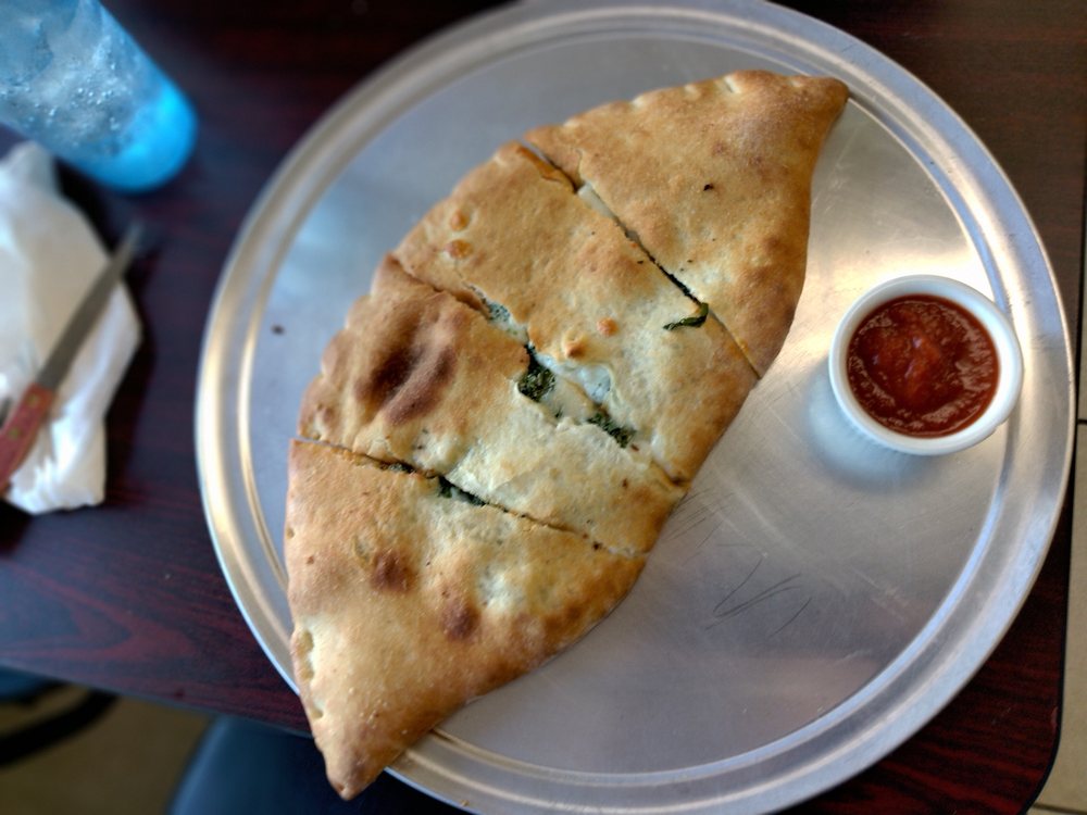Franco’s Pizzeria  Logo